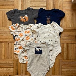5 Hudson Baby 9-12 Mo bodysuits